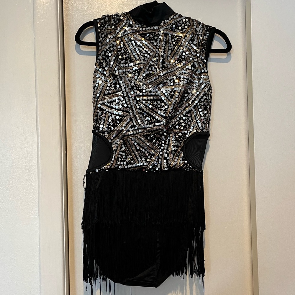 Weissman. MA, black/silver/gold with fringe